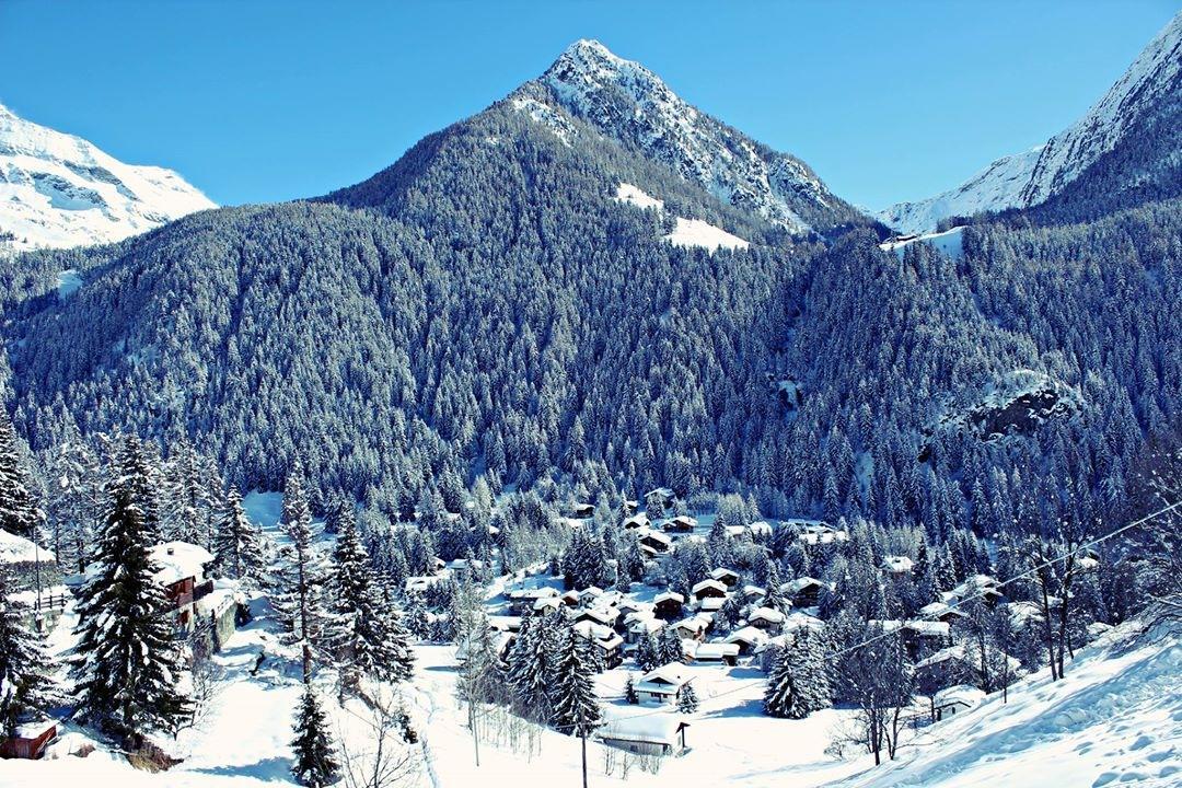 Maison Fosson Aparthotel Champoluc Bagian luar foto